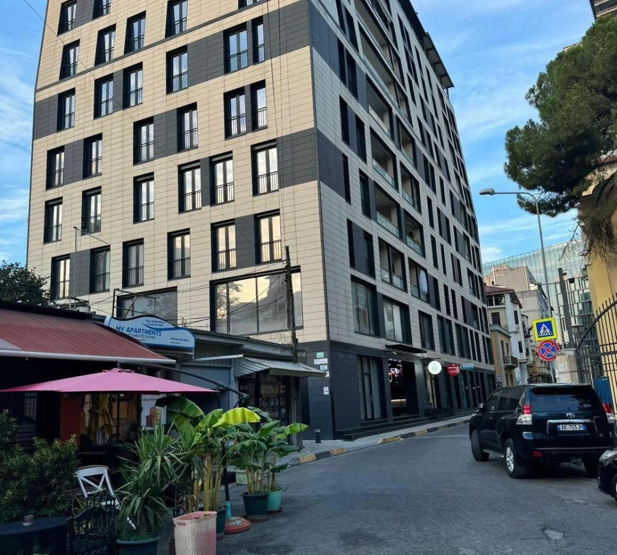 Art Central Apartment Tirana