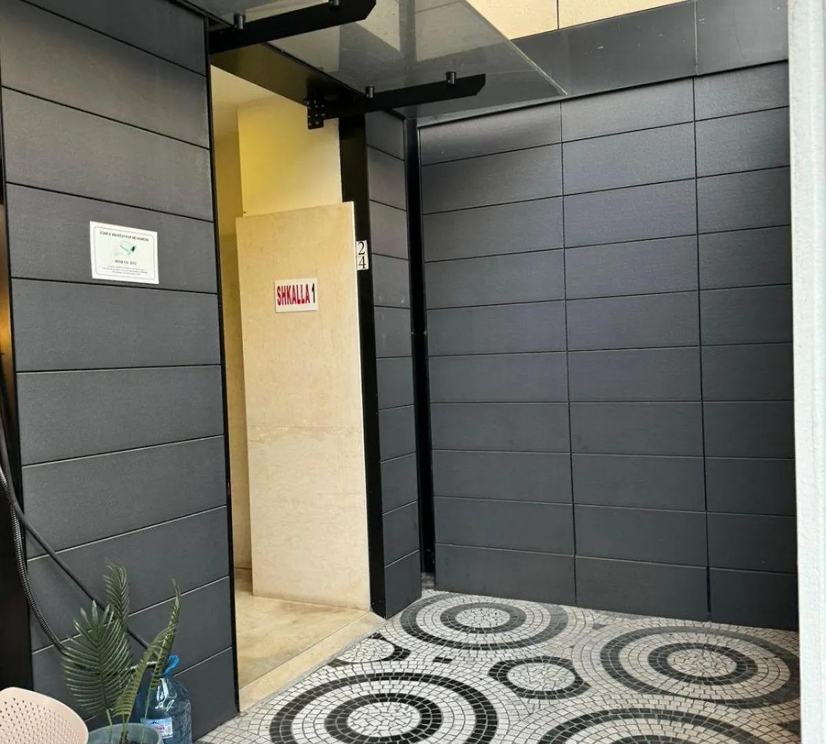 Art Central Apartment Tirana